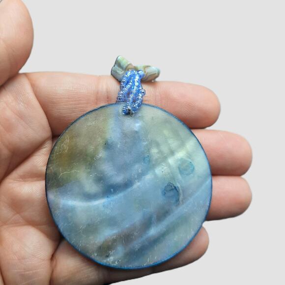 Vintage Abalone Shell Necklace Iridescent Blue Round Disc Pendant Square Beaded - Picture 5 of 11